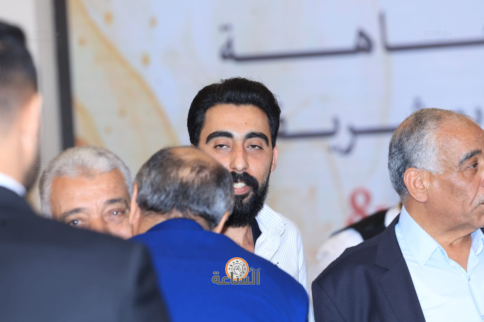 Madar Al-Saa Images 0.008346959350785