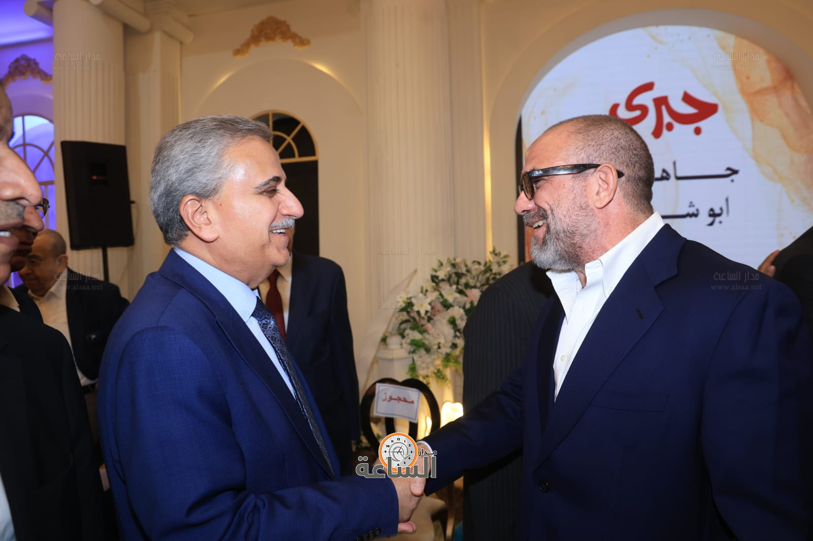 Madar Al-Saa Images 0.8086236104300175