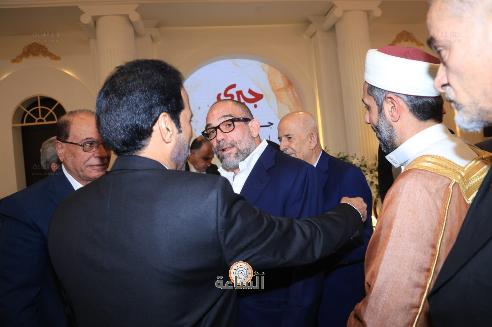 Madar Al-Saa Images 0.5783011838470287