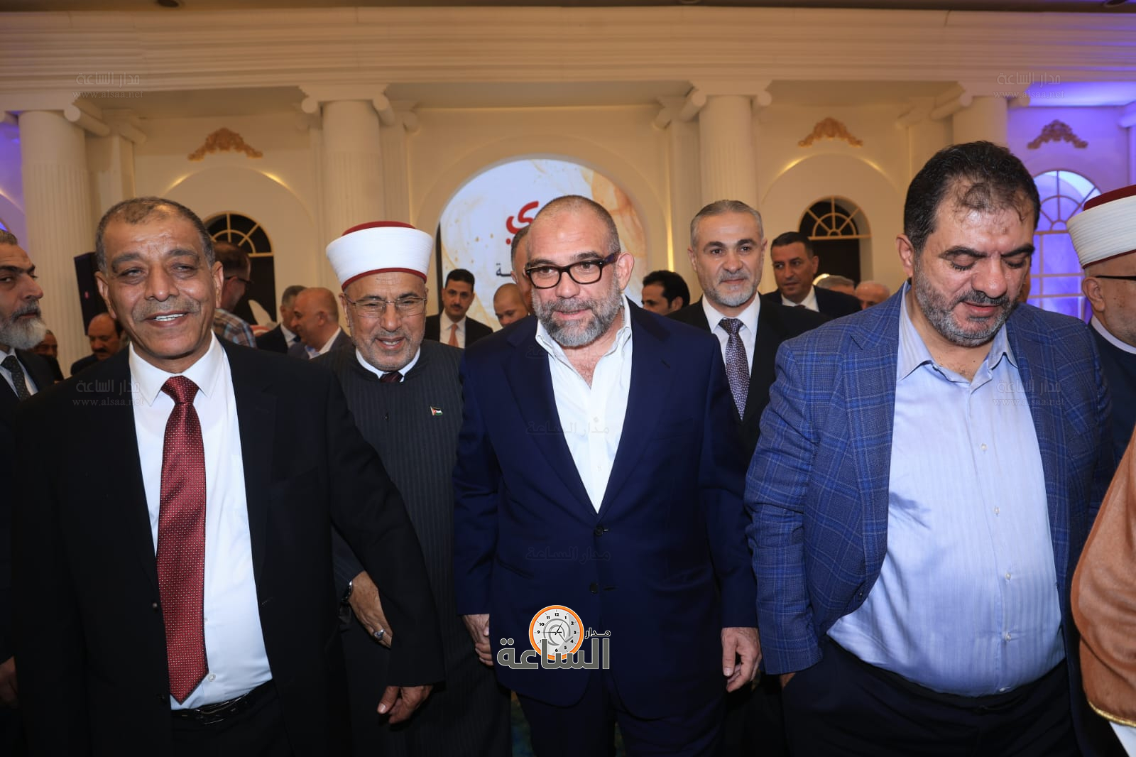 Madar Al-Saa Images 0.12592415348364705