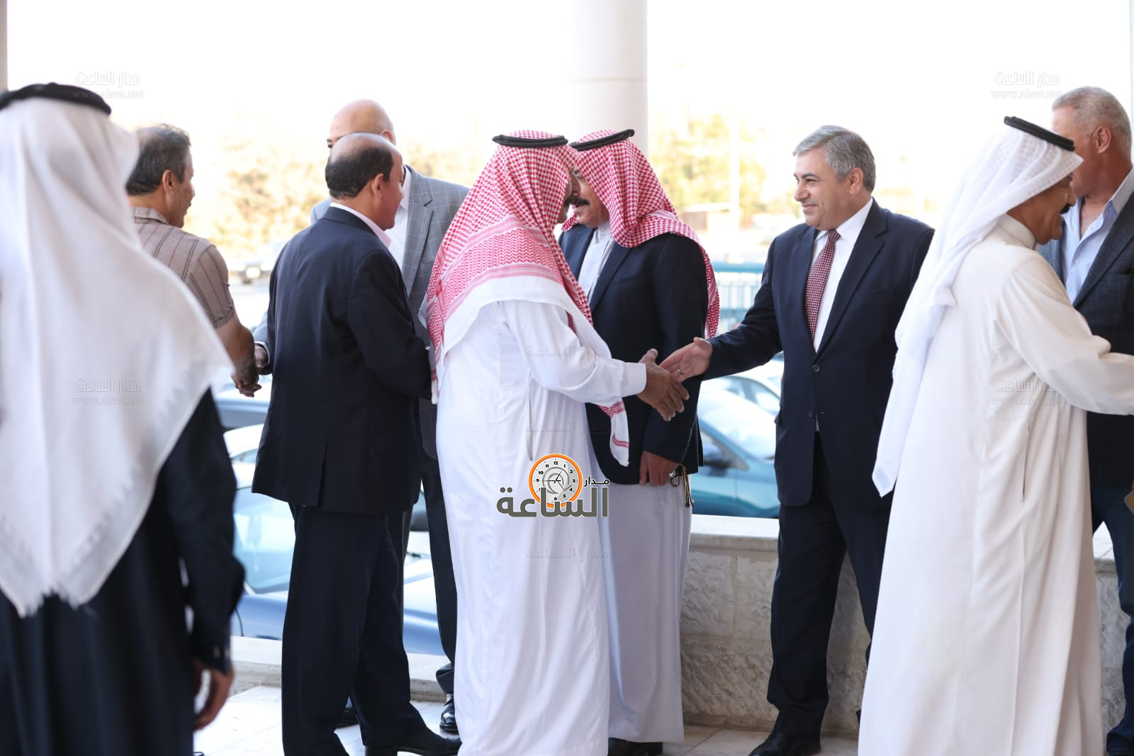 Madar Al-Saa Images 0.9018864538662501