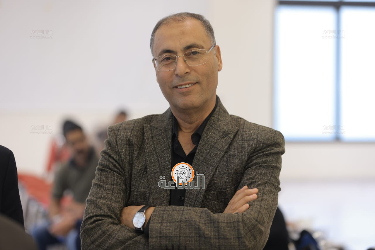 Madar Al-Saa Images 0.19442977817649754