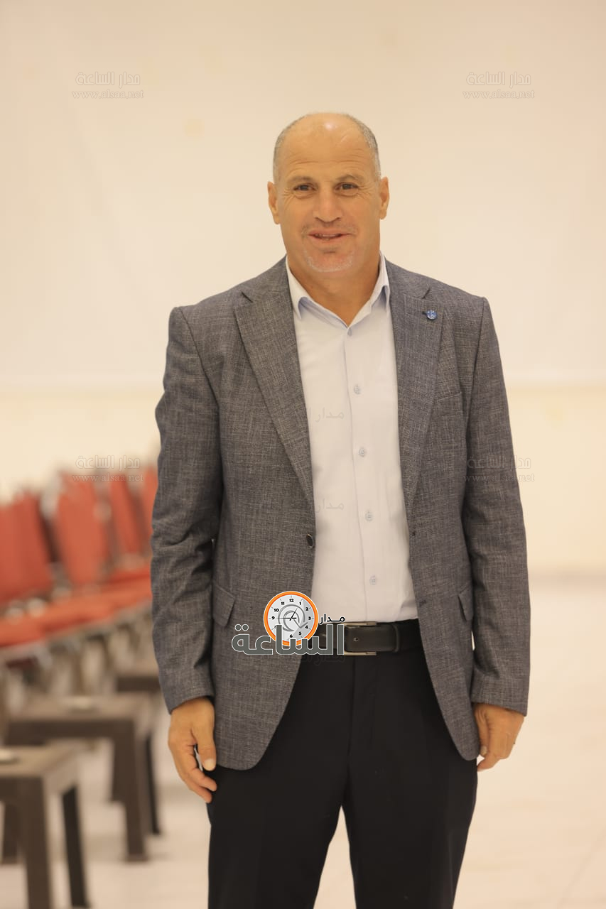 Madar Al-Saa Images 0.976677417450111