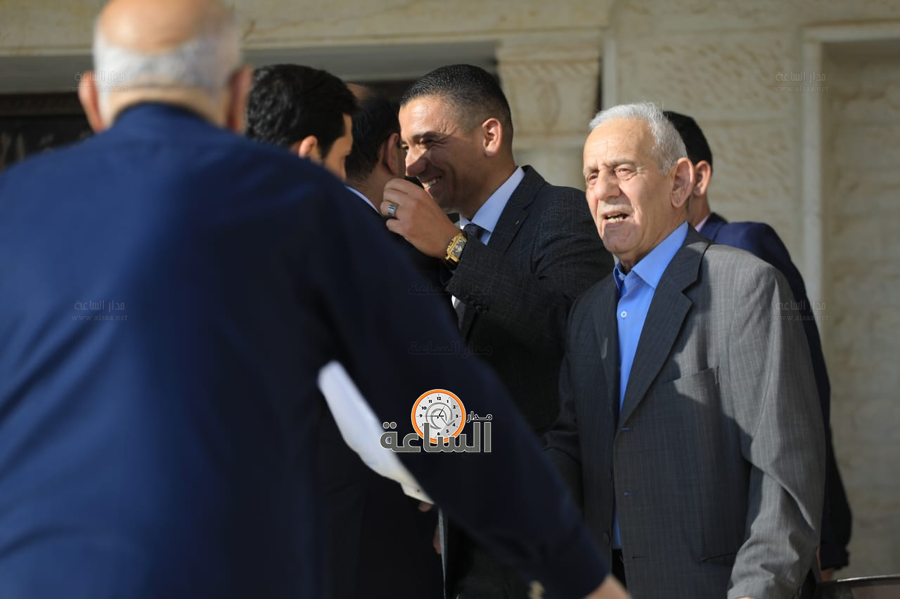 Madar Al-Saa Images 0.9732878218972817