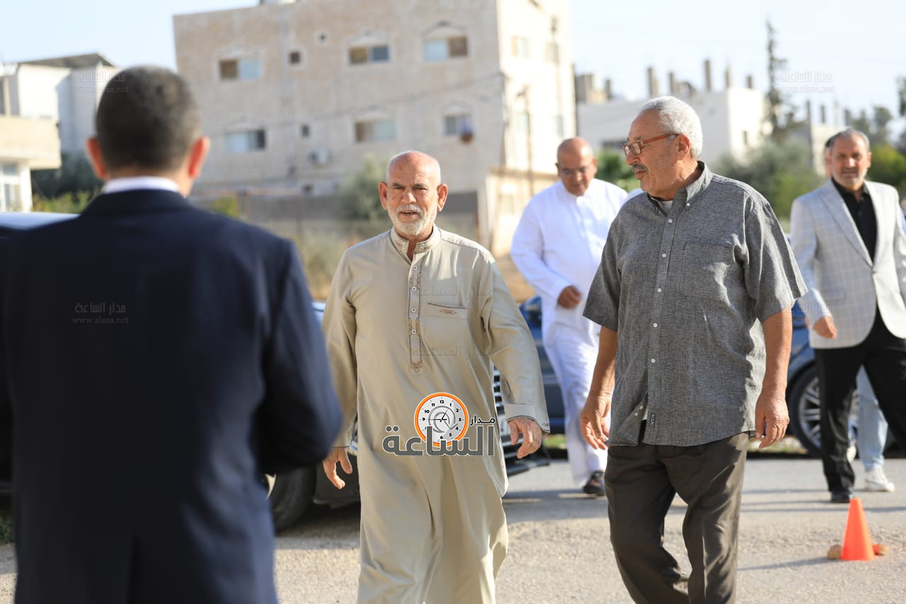 Madar Al-Saa Images 0.6756111598448388