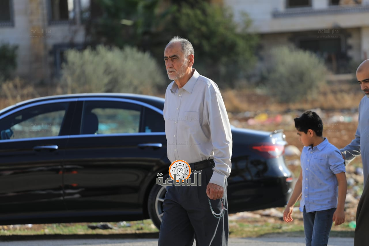 Madar Al-Saa Images 0.9837039491765196