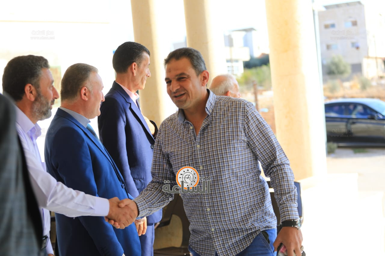 Madar Al-Saa Images 0.3303774156757099