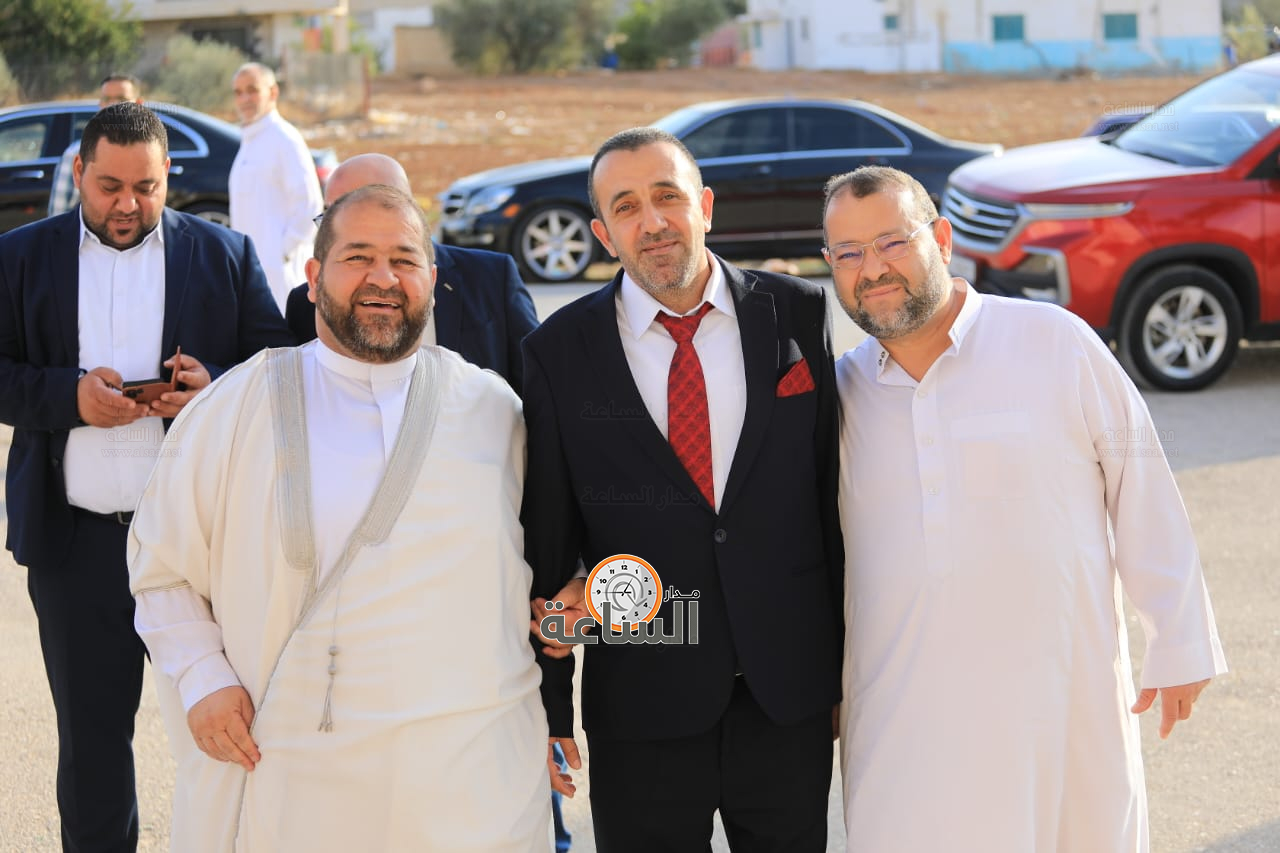 Madar Al-Saa Images 0.7801637221912346