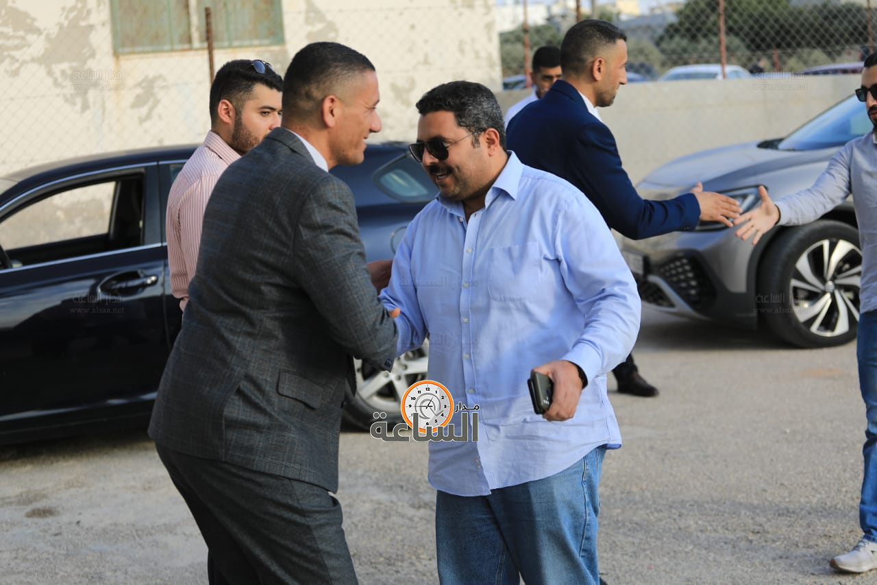 Madar Al-Saa Images 0.6746528520684782