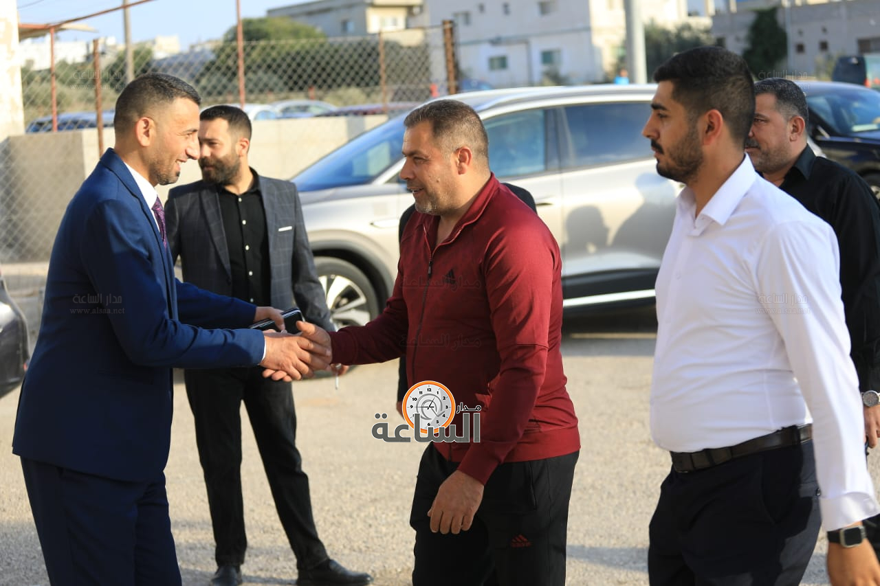 Madar Al-Saa Images 0.8557444344587977