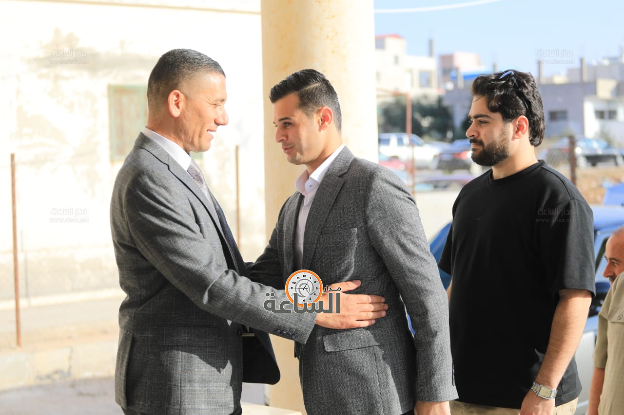 Madar Al-Saa Images 0.8233733060115782