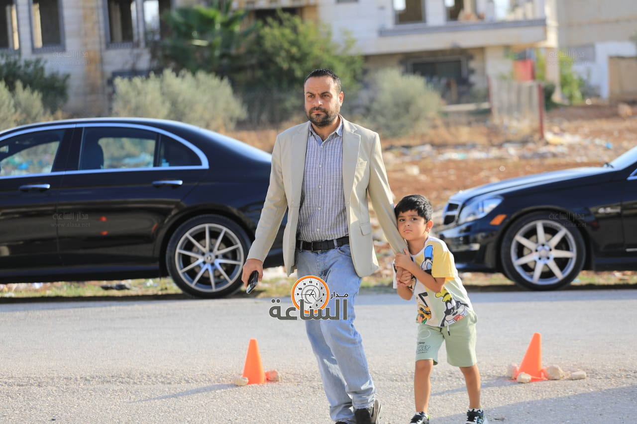 Madar Al-Saa Images 0.5191524254250797