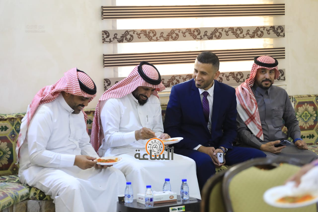 Madar Al-Saa Images 0.18301234372925723