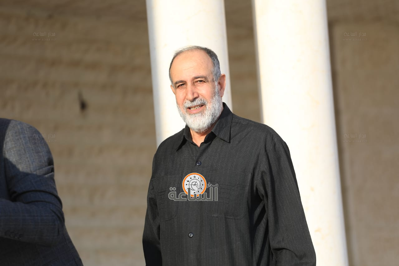 Madar Al-Saa Images 0.5773311085466325