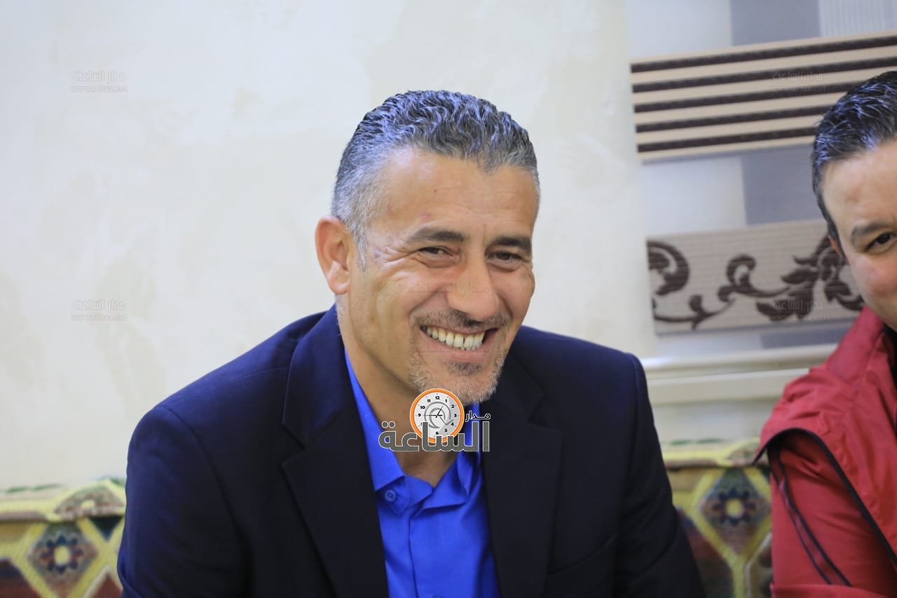 Madar Al-Saa Images 0.8723793605776123