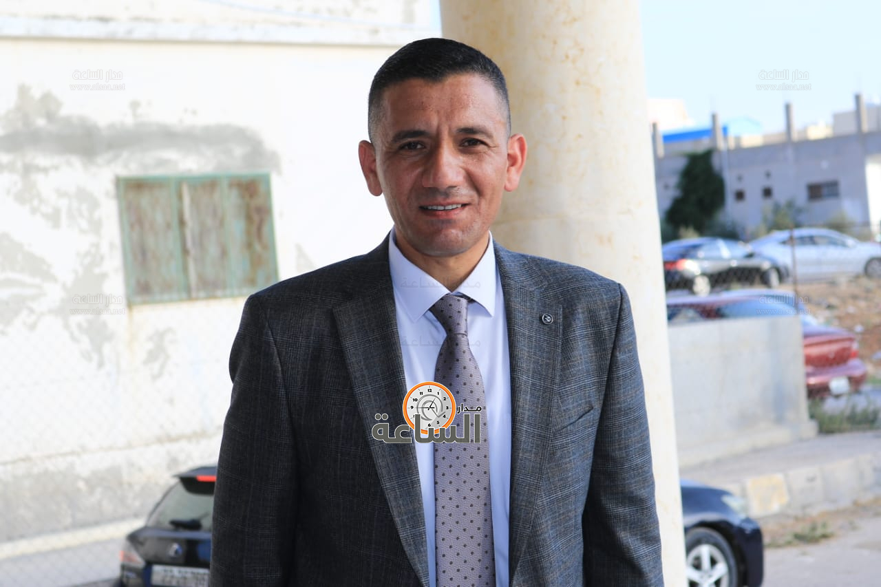 Madar Al-Saa Images 0.4552545427288891