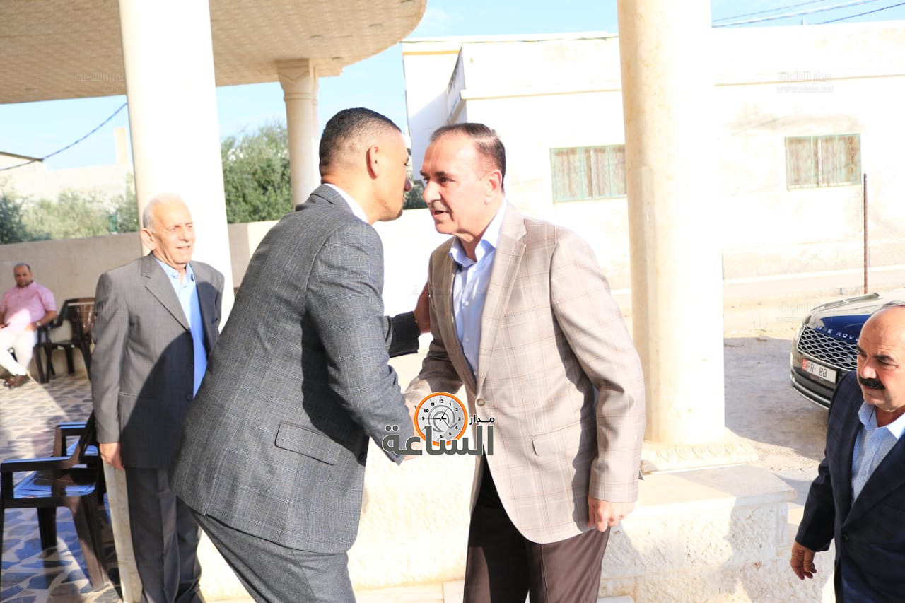 Madar Al-Saa Images 0.4204427454191174