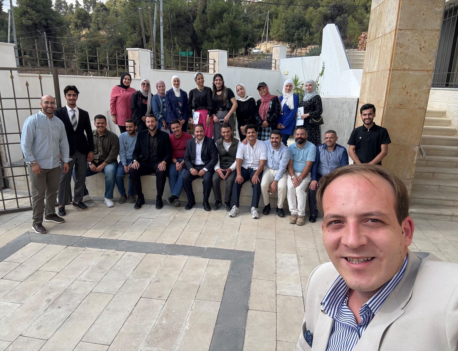 Madar Al-Saa Images 0.33669968316761123