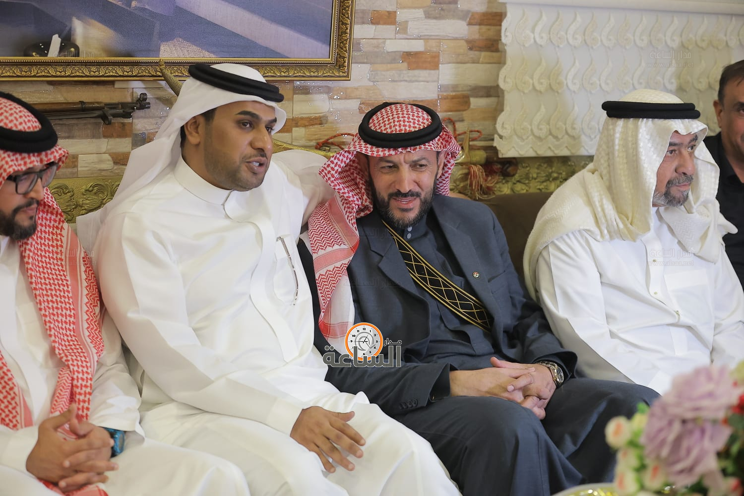 Madar Al-Saa Images 0.5766584389876164