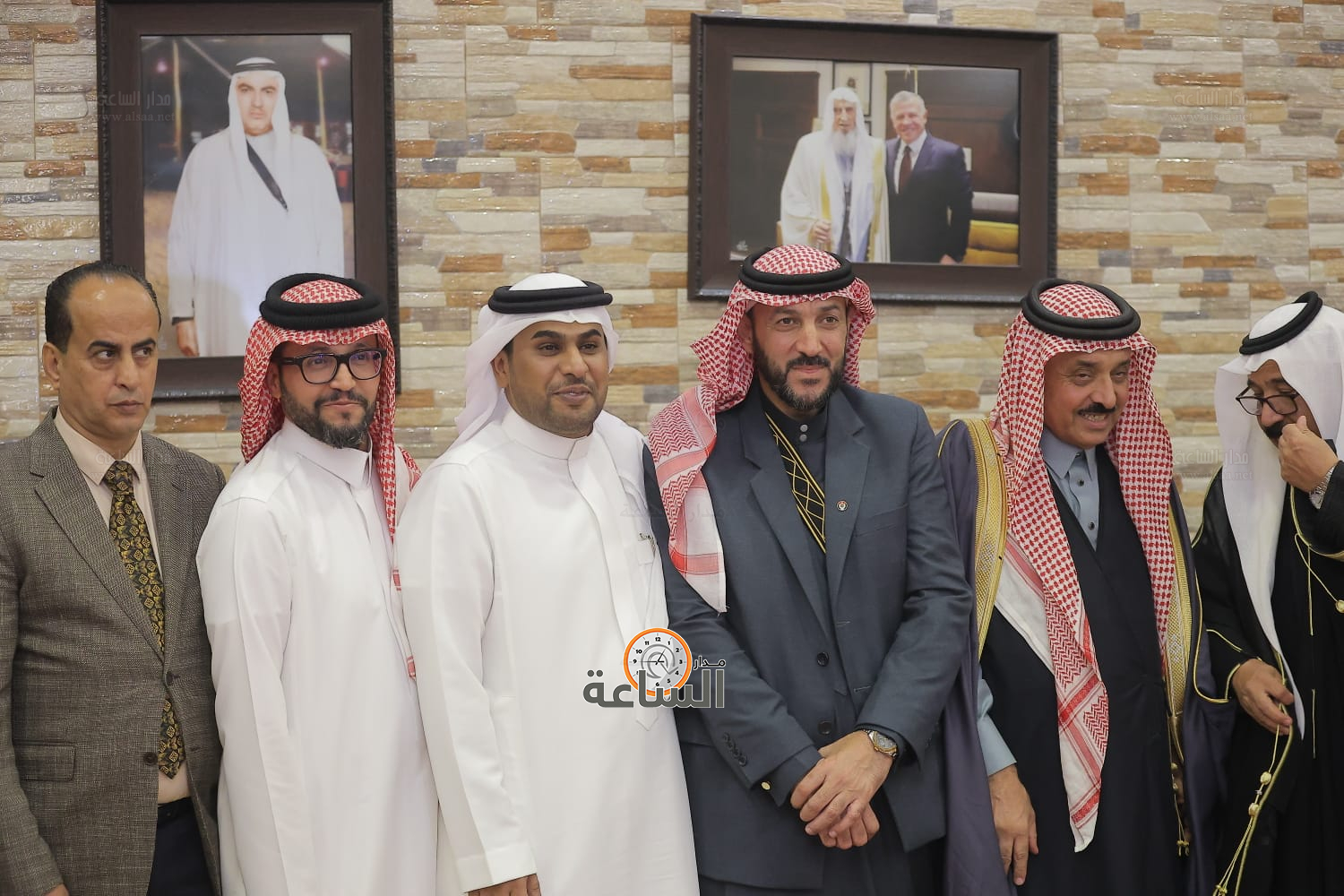 Madar Al-Saa Images 0.9436488139552257