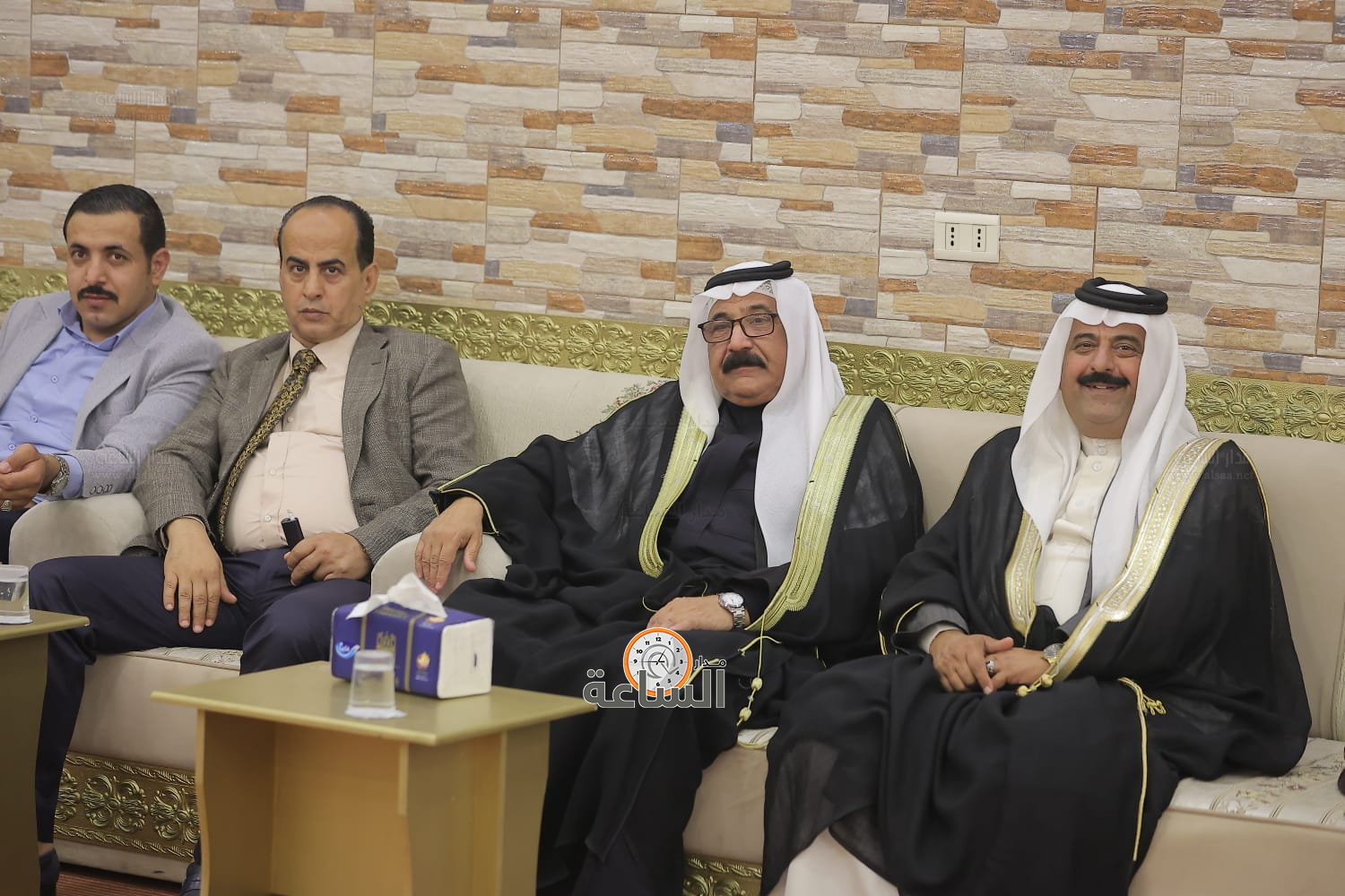 Madar Al-Saa Images 0.6058249307516924