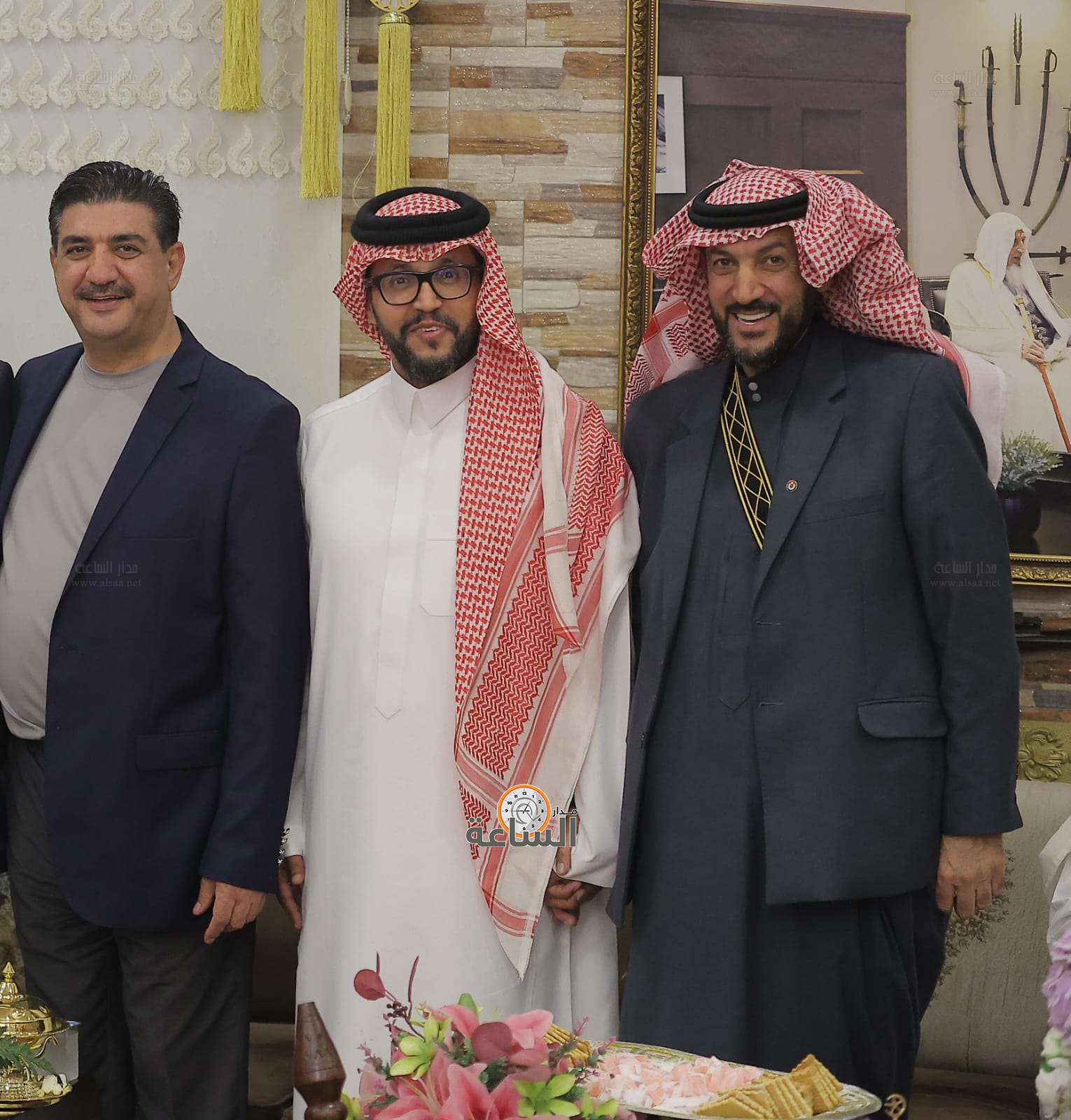 Madar Al-Saa Images 0.018574531767010294