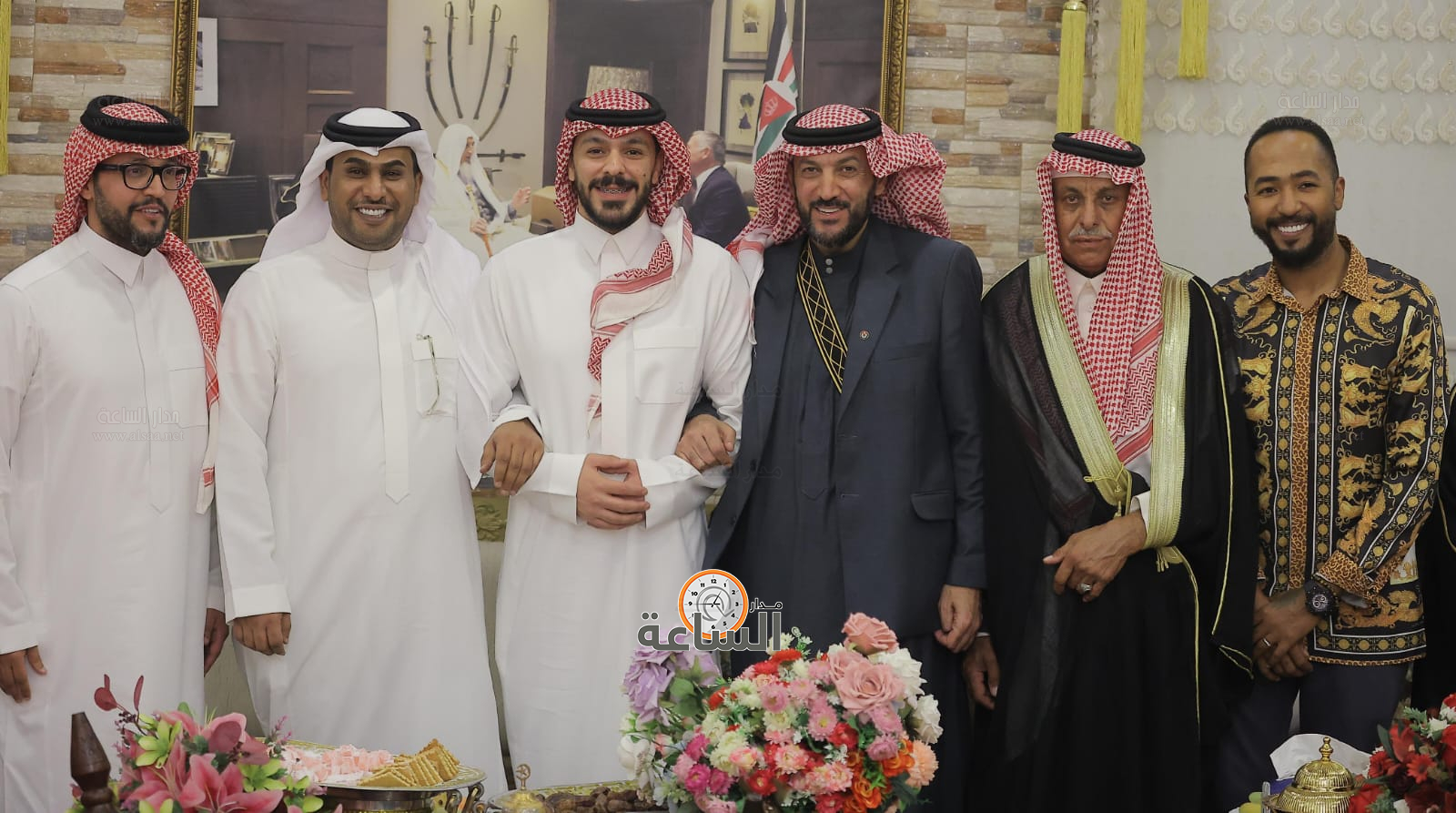 Madar Al-Saa Images 0.7350587629574097