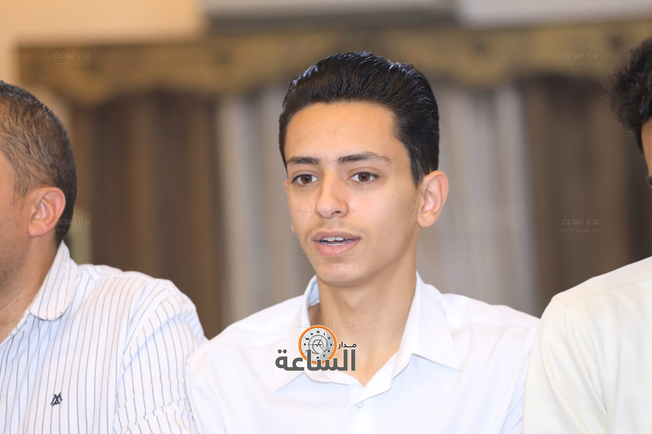 Madar Al-Saa Images 0.4107954100550615