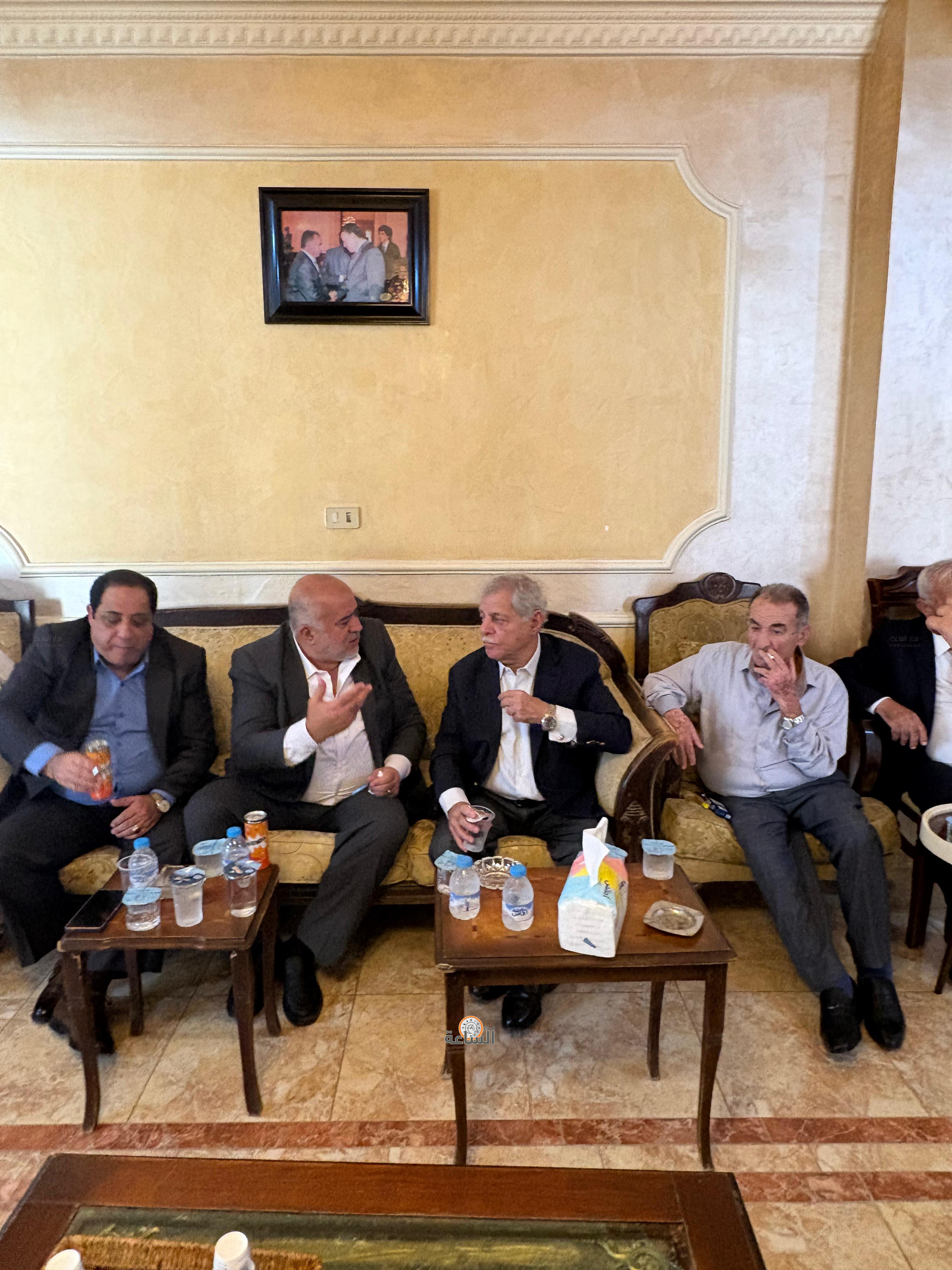 Madar Al-Saa Images 0.1593313108907417