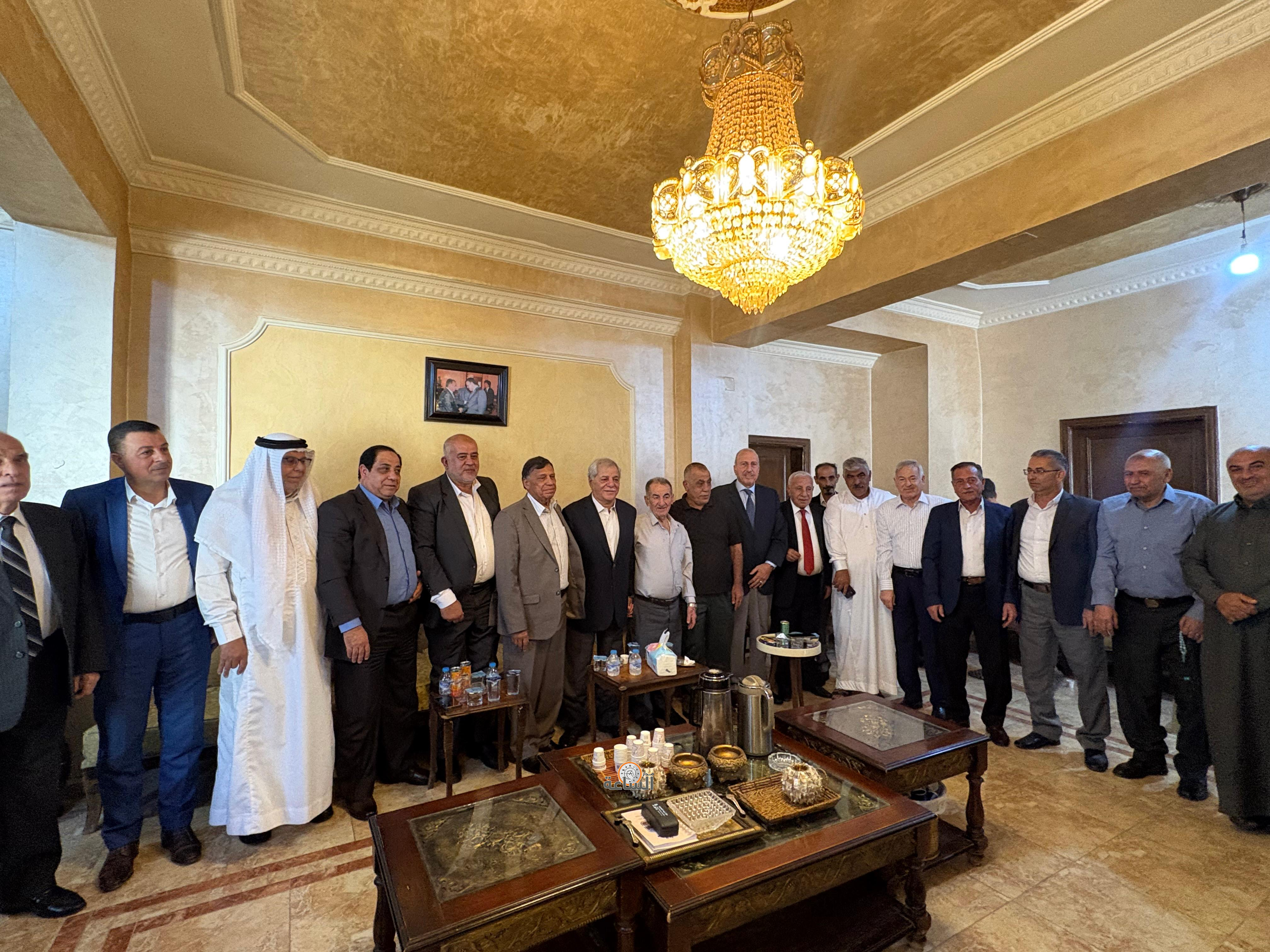 Madar Al-Saa Images 0.5052506867636136