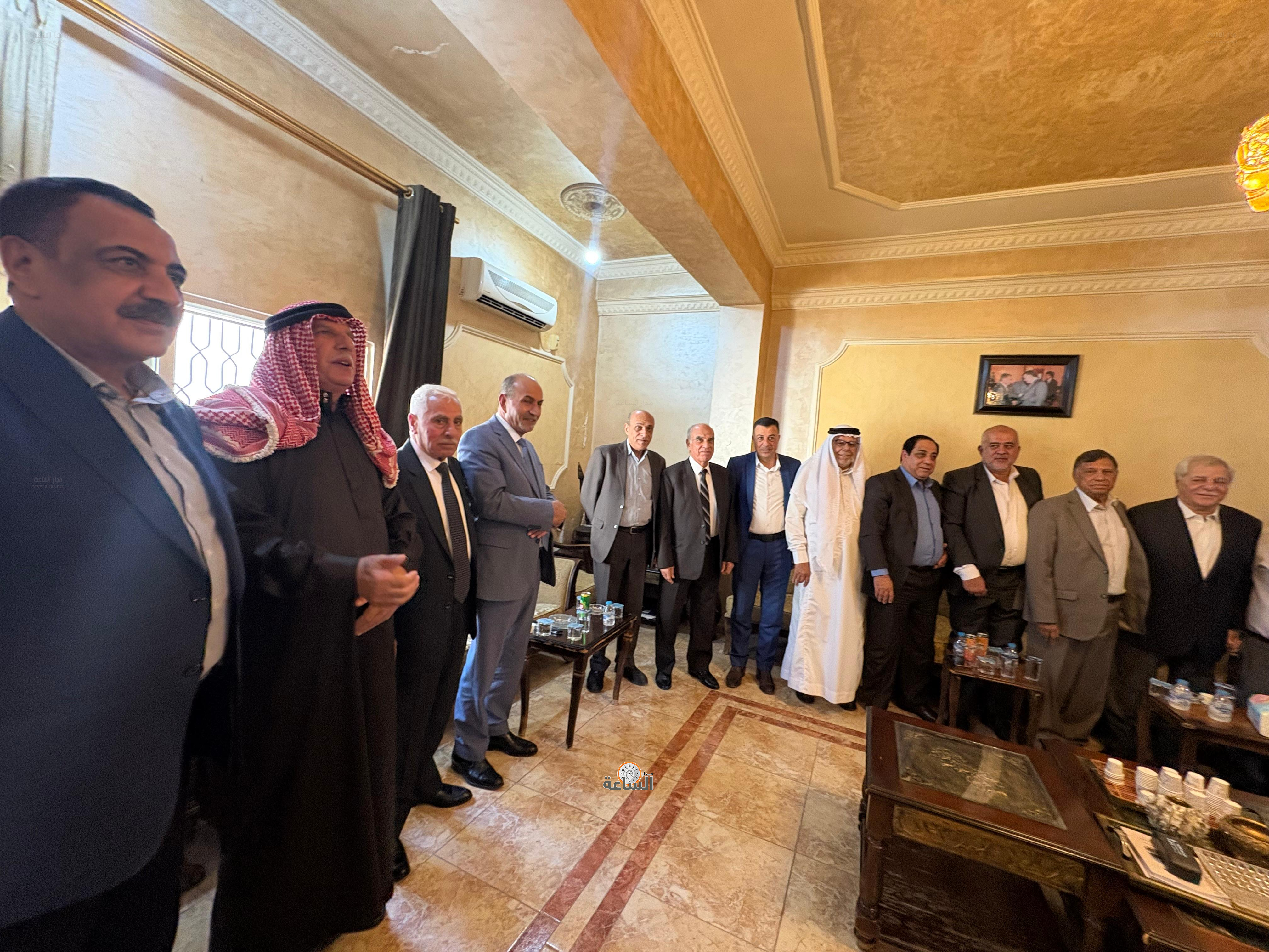 Madar Al-Saa Images 0.46447964051580415