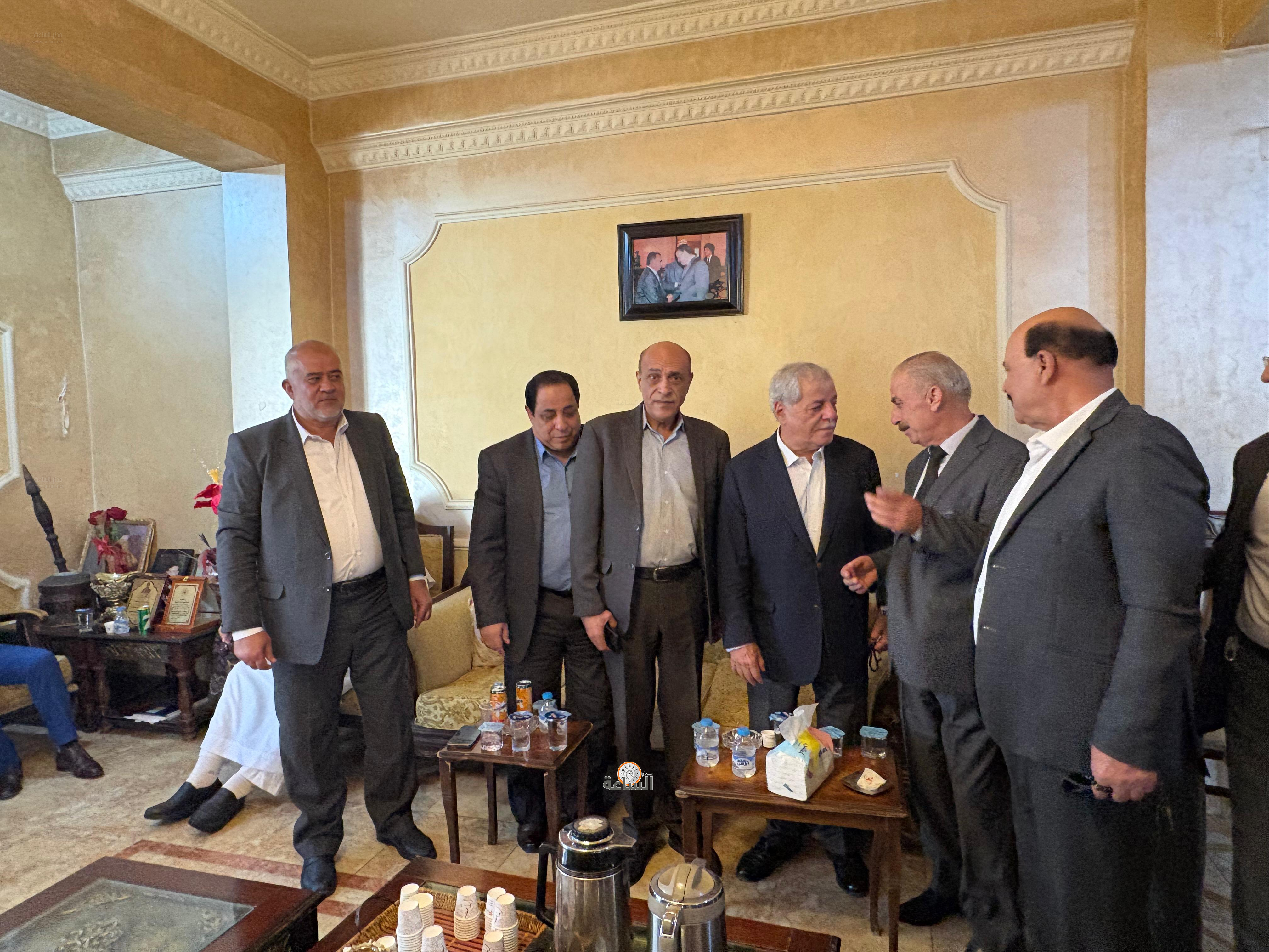 Madar Al-Saa Images 0.6217927296518648