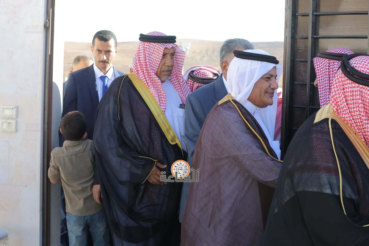 Madar Al-Saa Images 0.567539402560038