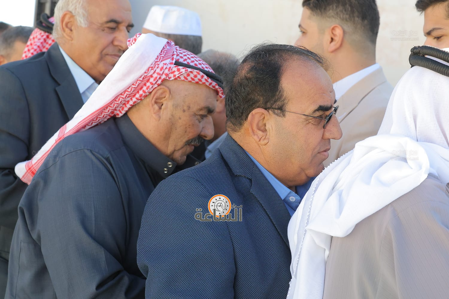 Madar Al-Saa Images 0.7520060614339726