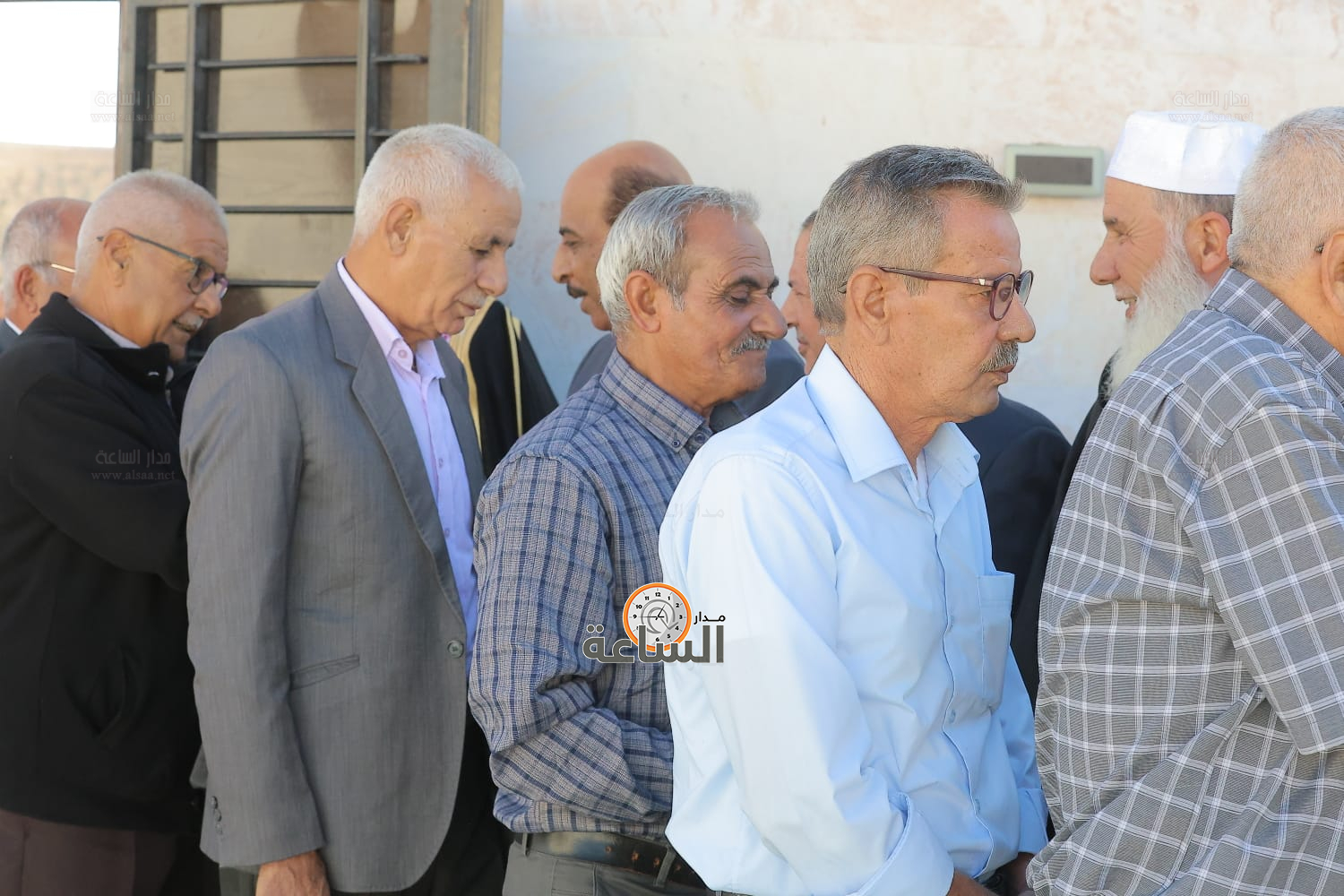 Madar Al-Saa Images 0.35224934921597173