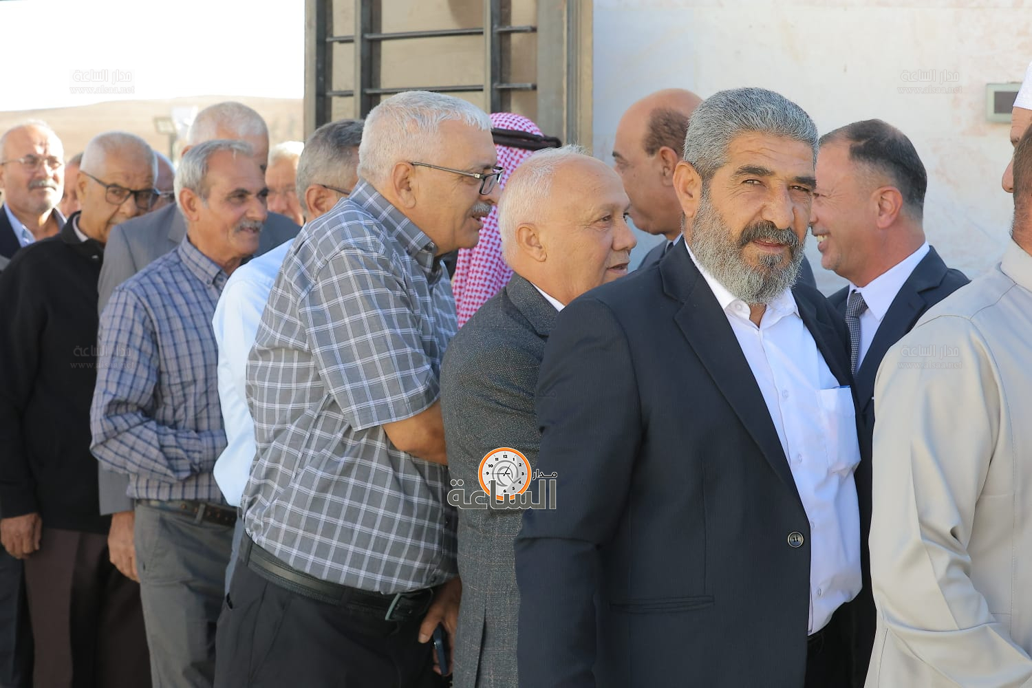 Madar Al-Saa Images 0.7091806525298158