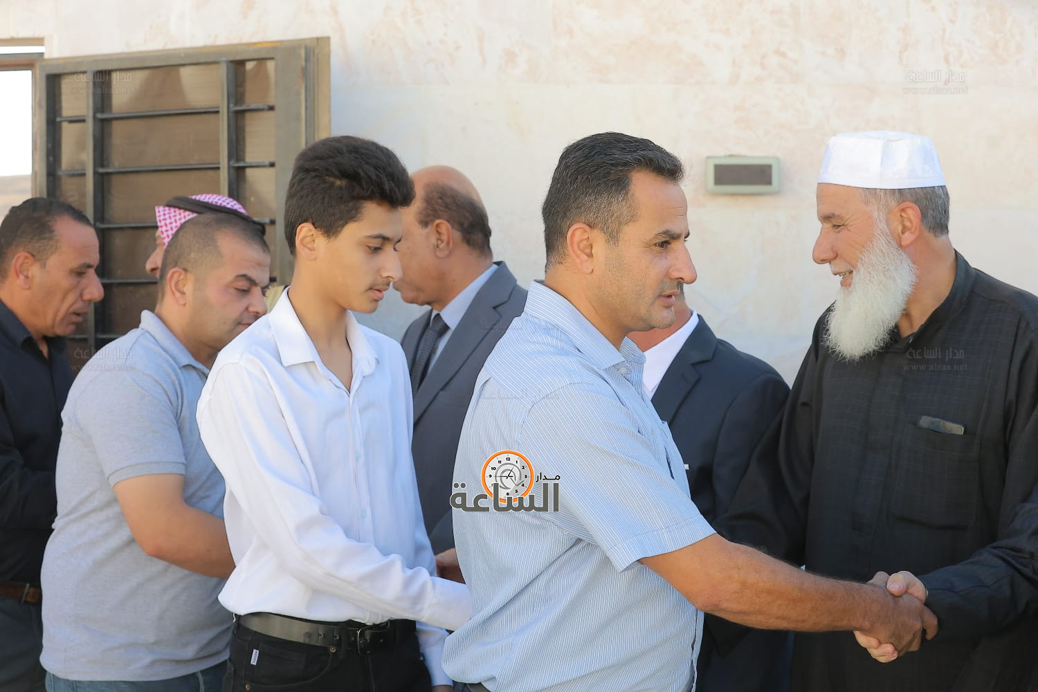 Madar Al-Saa Images 0.1806477573119507