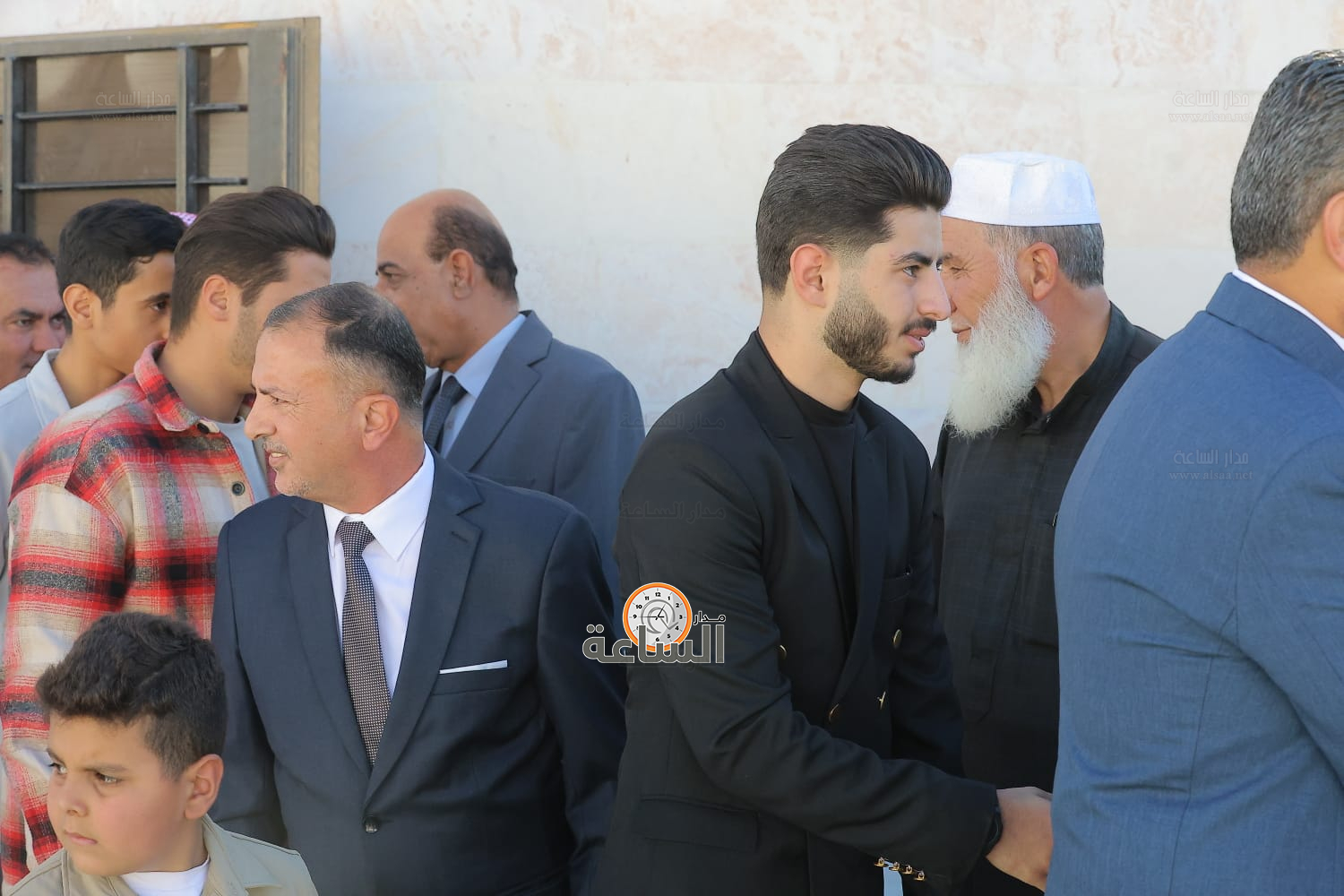 Madar Al-Saa Images 0.8649419233101879