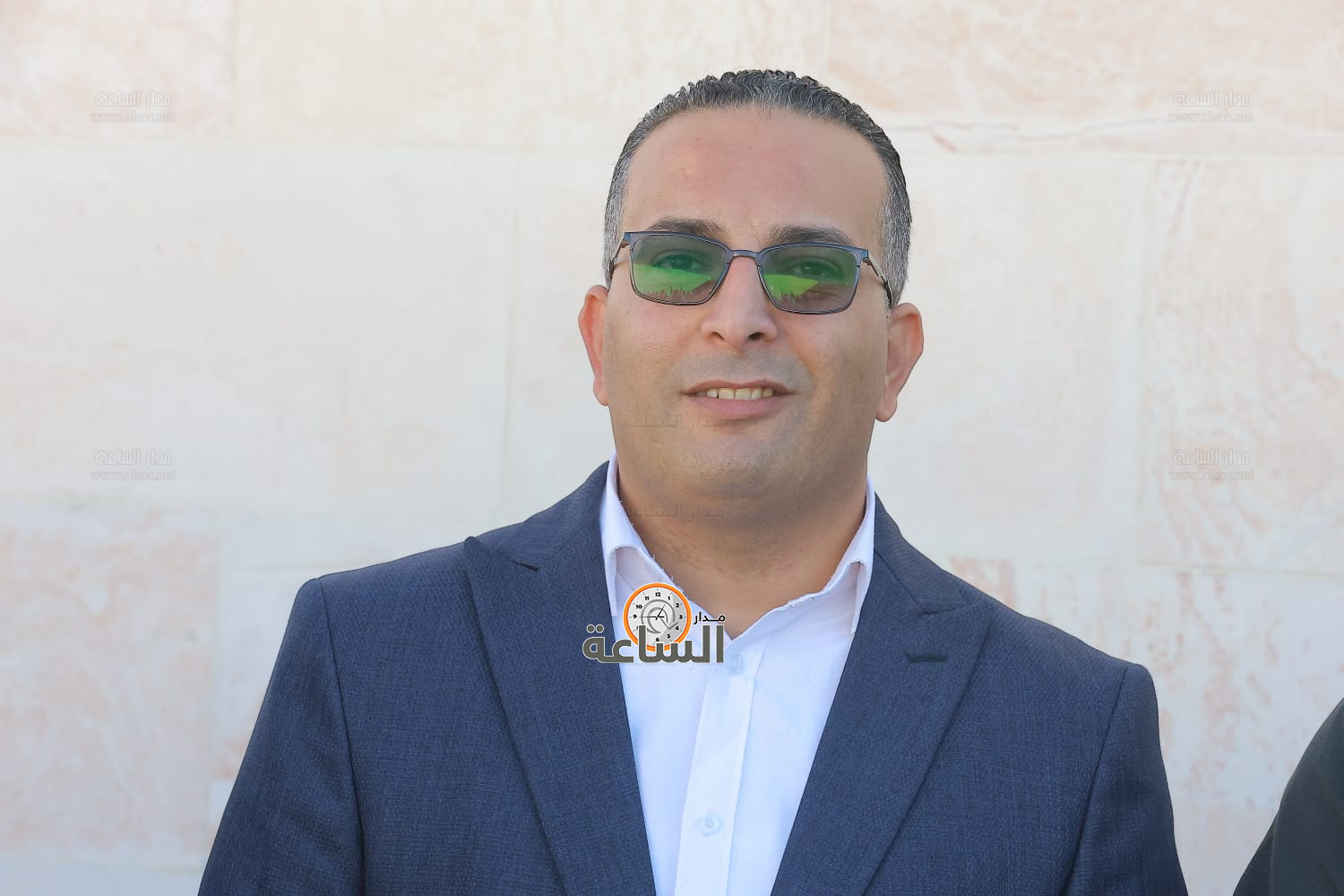 Madar Al-Saa Images 0.9171320881229028