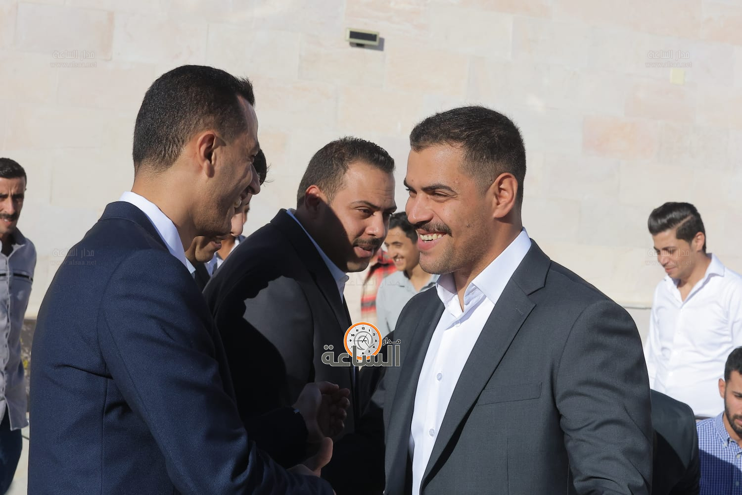 Madar Al-Saa Images 0.3407983403488378