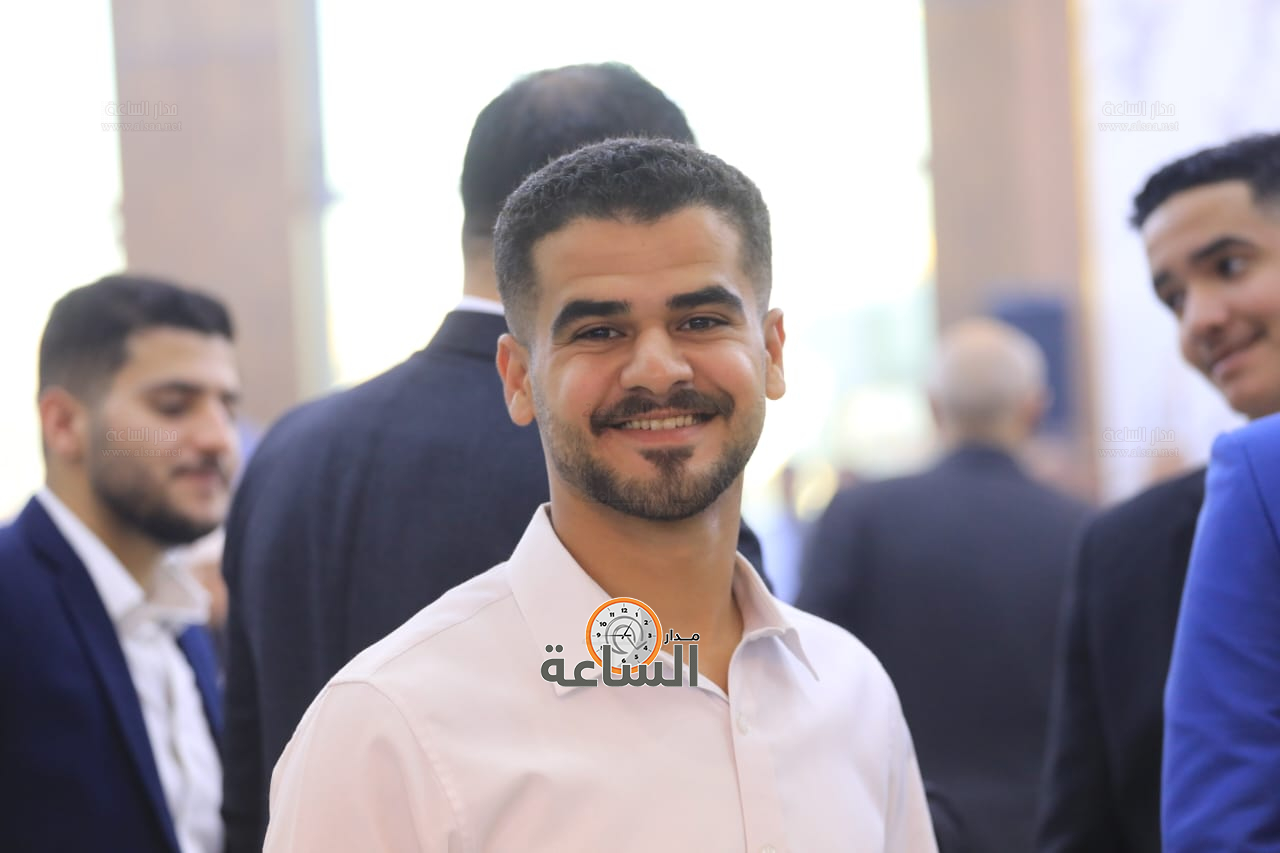 Madar Al-Saa Images 0.8737479645555257