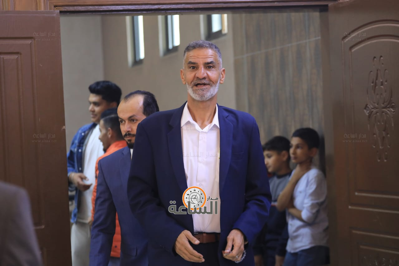 Madar Al-Saa Images 0.5127648675339442