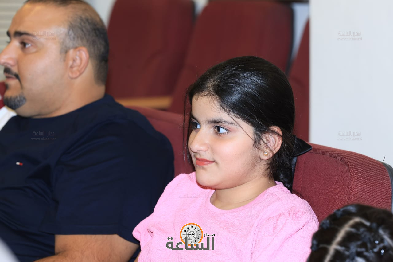 Madar Al-Saa Images 0.8274250783296937