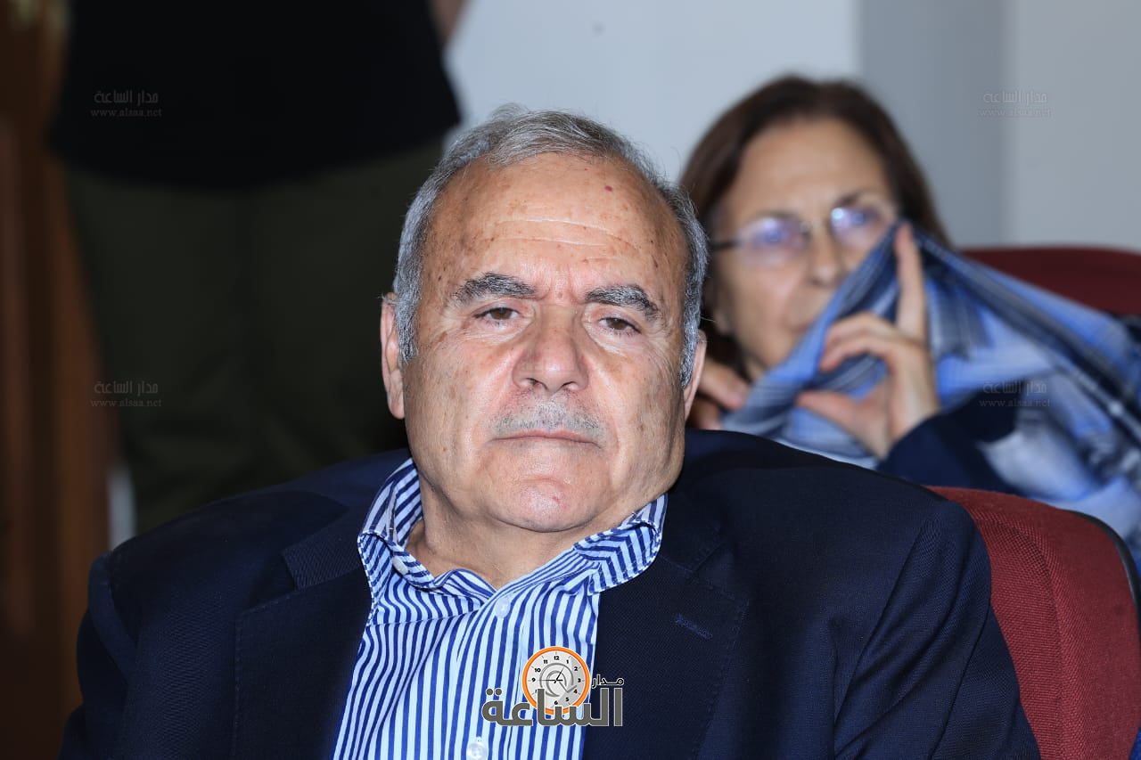 Madar Al-Saa Images 0.394010022144332