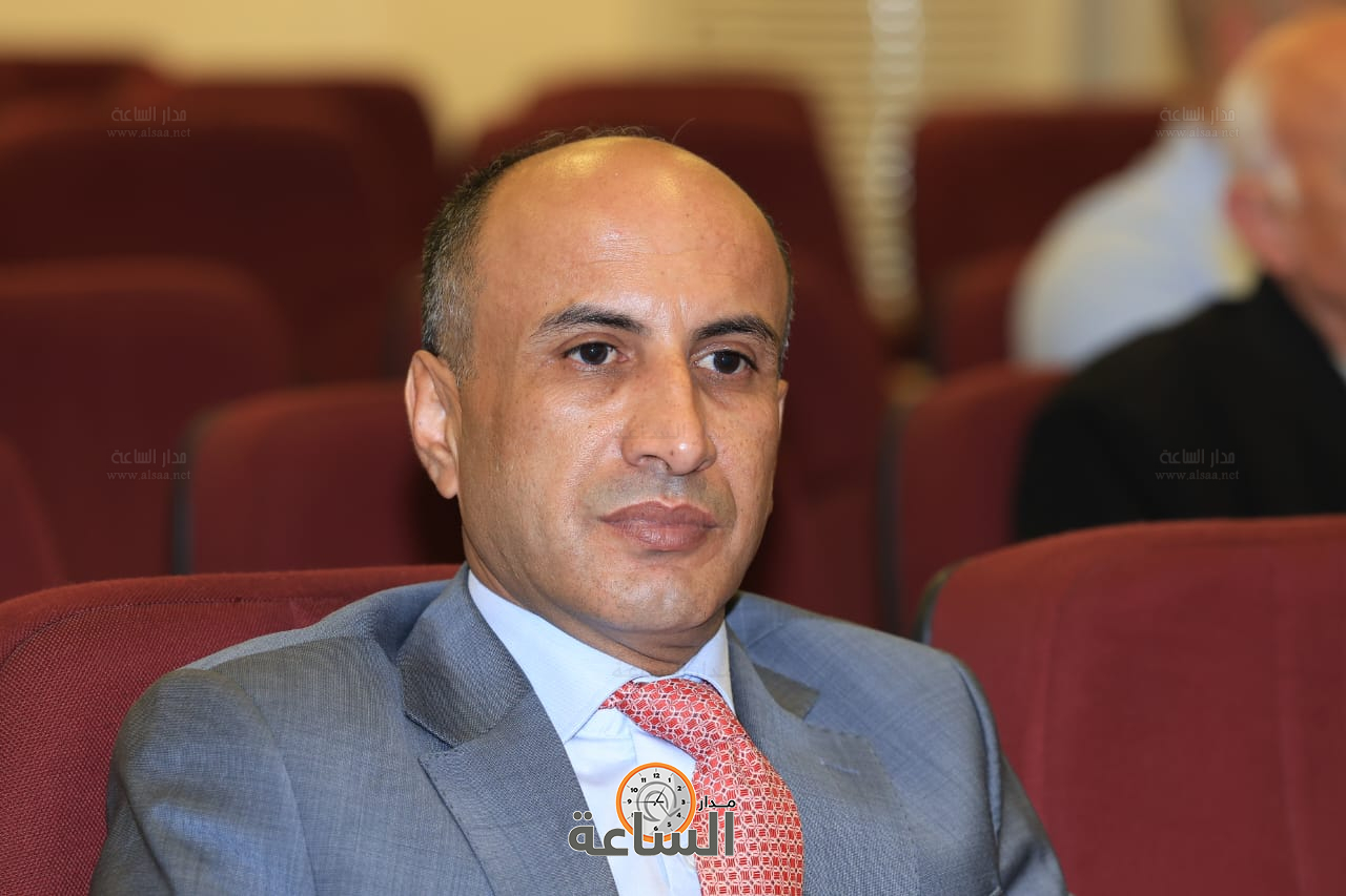 Madar Al-Saa Images 0.771961406292656