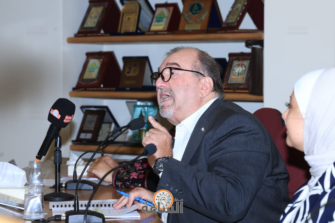 Madar Al-Saa Images 0.1965339512677029