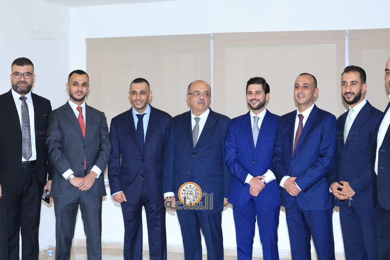 Madar Al-Saa Images 0.3542181776854646