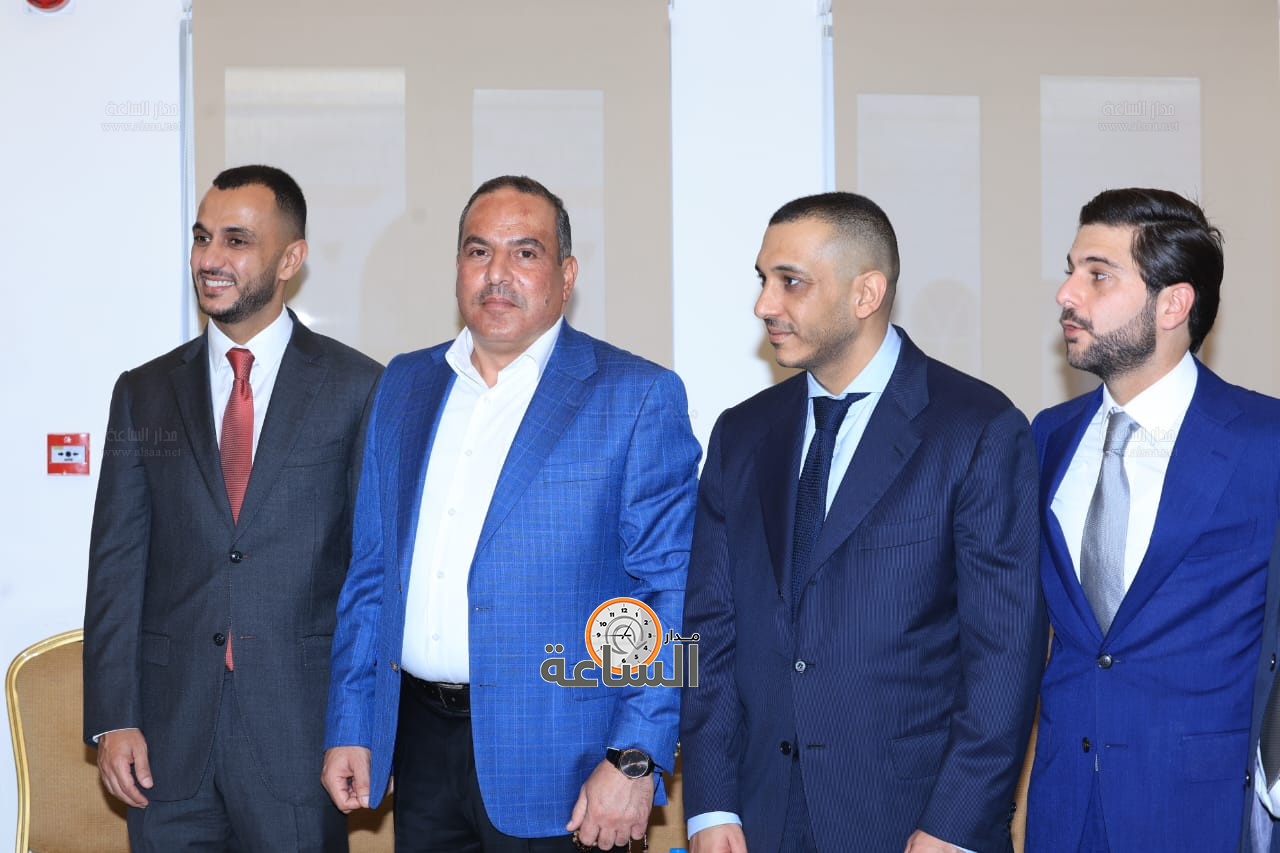 Madar Al-Saa Images 0.20155683156420412