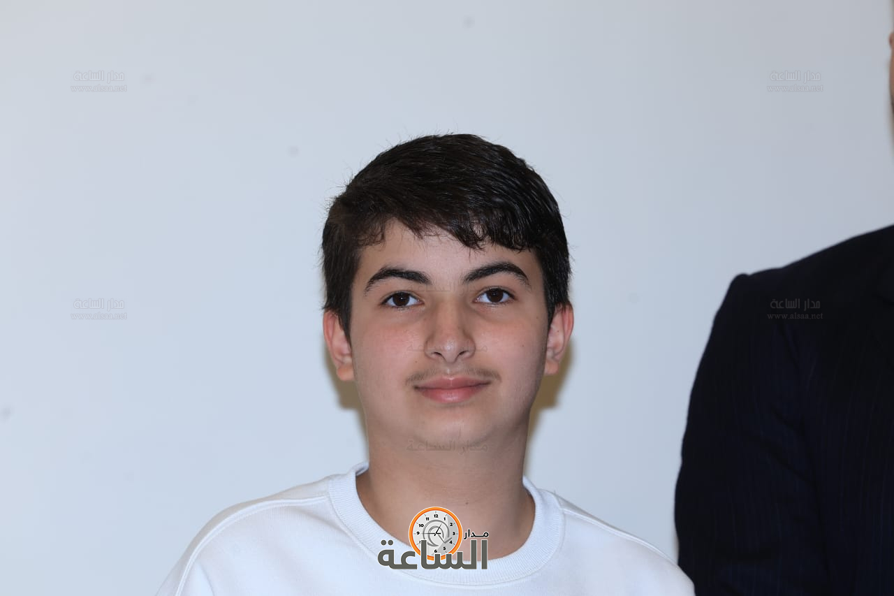 Madar Al-Saa Images 0.017415708950616504