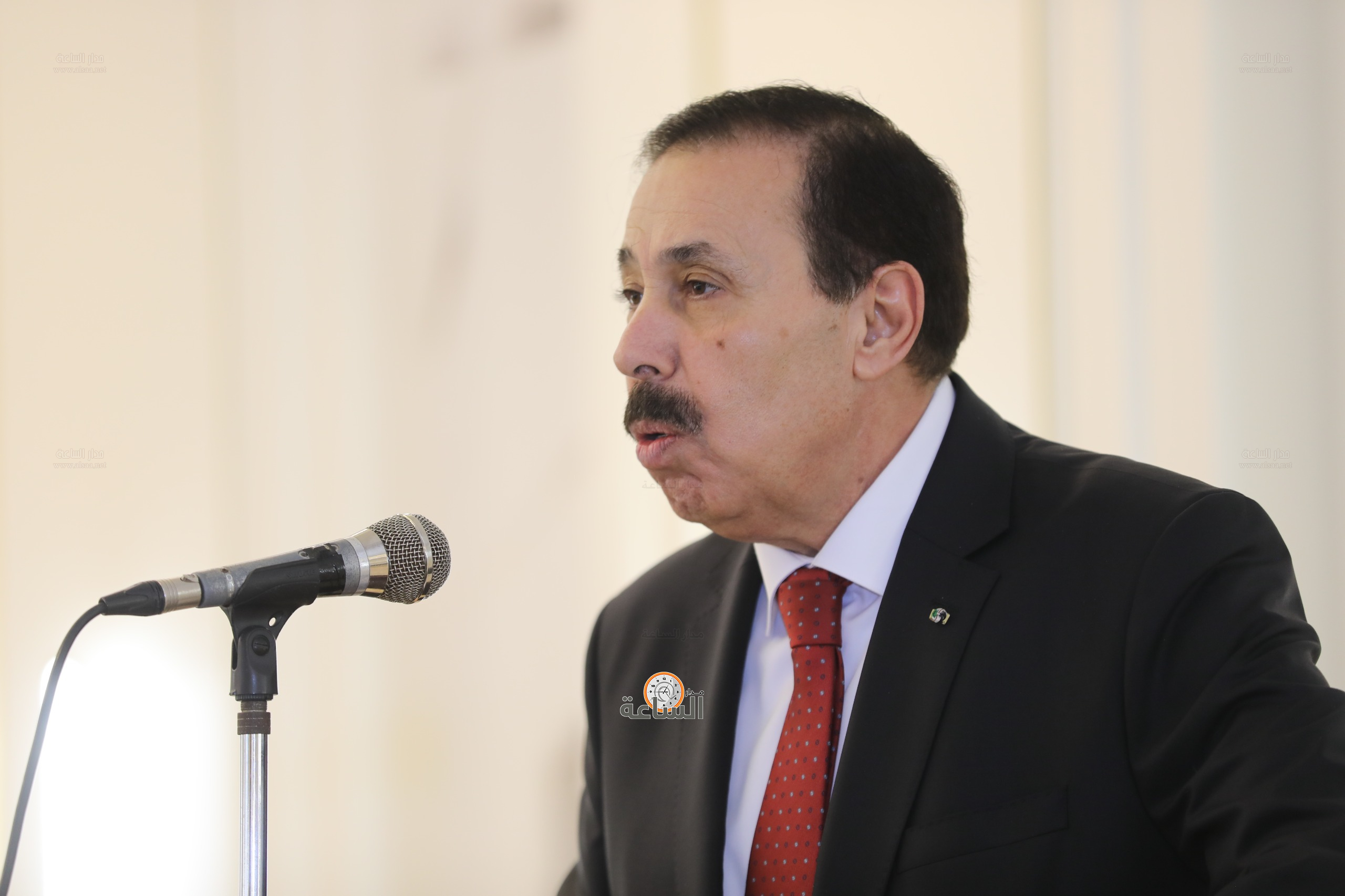 Madar Al-Saa Images 0.6332733366943607